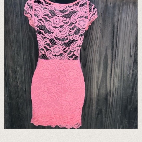 Dress - Picture 2 of 3